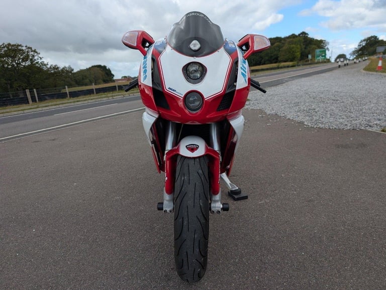 2005 DUCATI 749