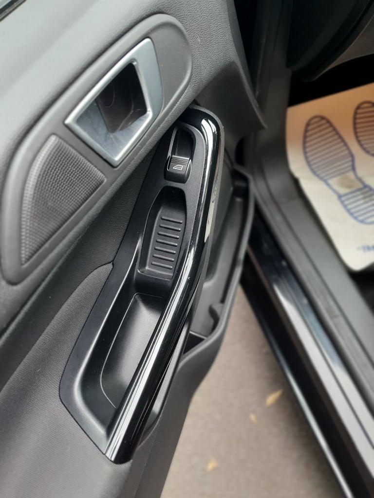 Ford, FIESTA, 2015, Manual, Titanium 998 (cc), 5 doors