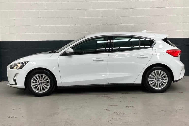 2019 Ford Focus 1.5T EcoBoost Titanium Euro 6 (s/s) 5dr HATCHBACK Petrol Manual