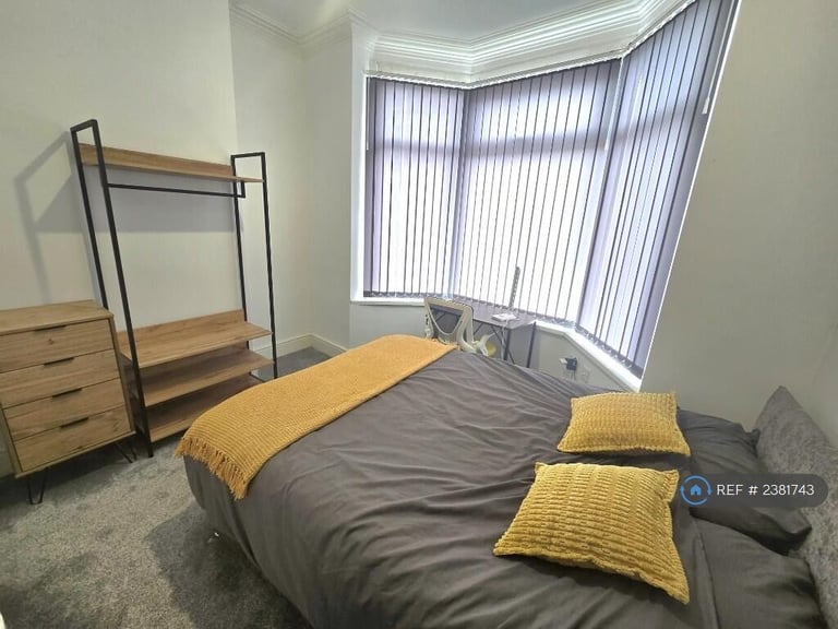 1 bedroom in Kensington Road, Middlesbrough, TS5 (#2381743)