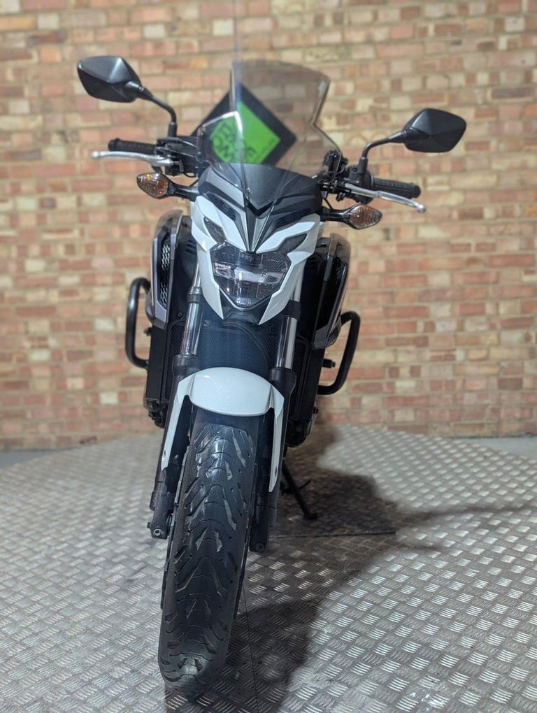 HONDA CB650F ULEZ COMPLIANT 2018 - DELKEVIC EXHAUST SYSTEM - TIDY BIKE.