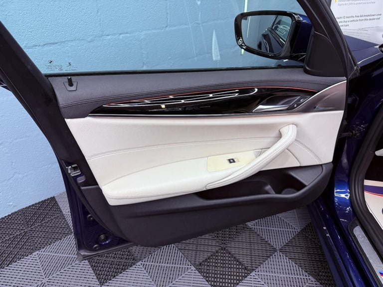 2018 BMW 5 Series 520d xDrive M Sport 4dr Auto SALOON DIESEL Automatic