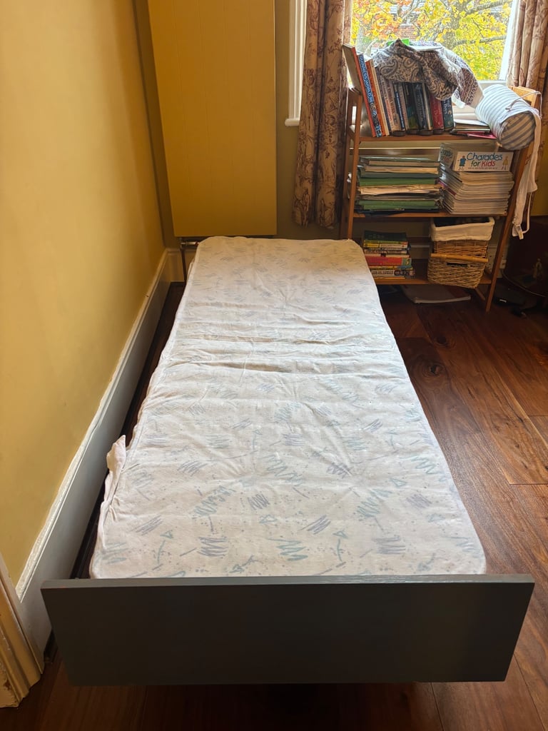 image for Rollaway Single Folding Bed with Mattress