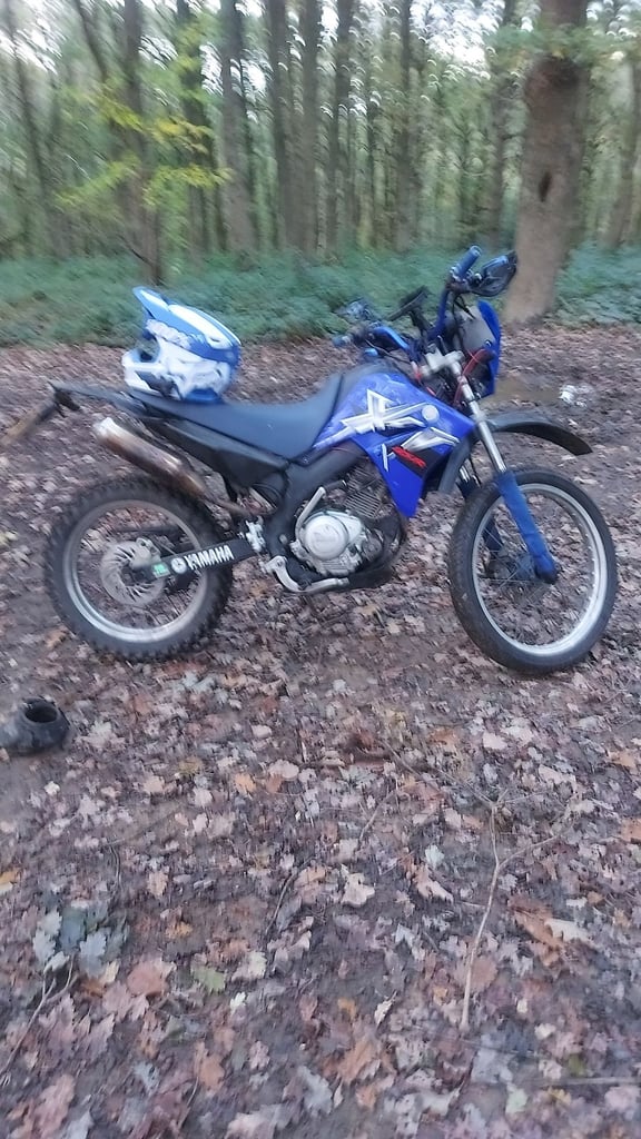 Yamaha xt125r road legal 