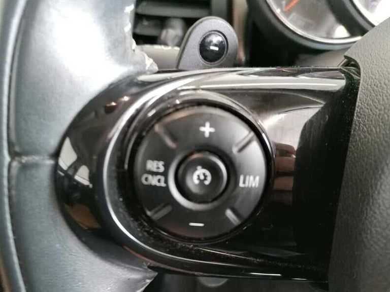 2019 MINI Cooper 2.0 Exclusive Hatchback 5dr HATCHBACK Petrol Automatic