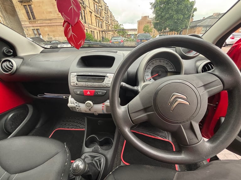 Citroen, C1, Hatchback, 2013, Manual, 998 (cc), 5 doors