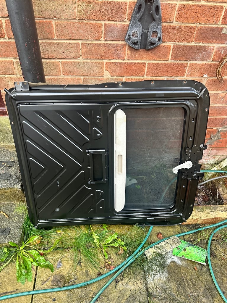 Breaking Ford Orion 1993 on a k reg