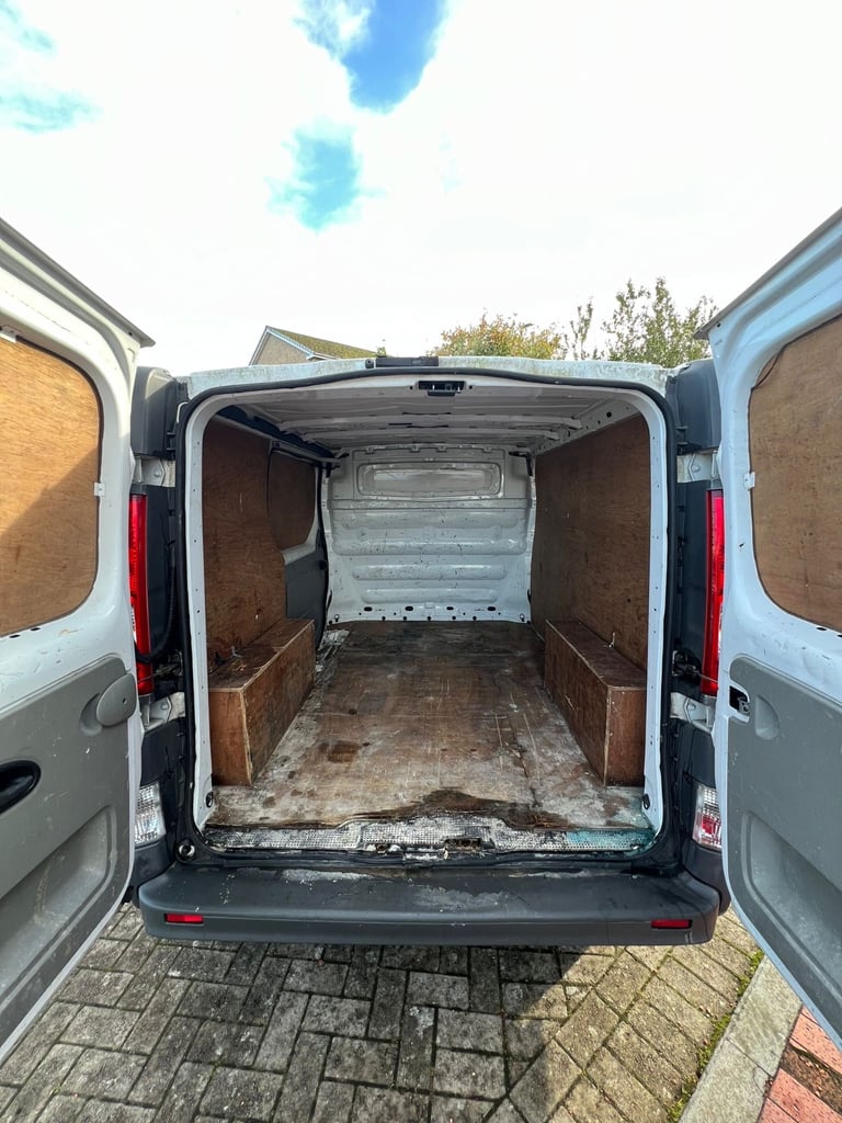 Vauxhall, VIVARO, Panel Van, 2011, Manual, 1995 (cc)