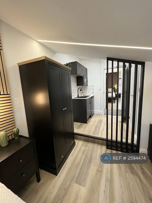 1 bedroom in Lower Hester Street, Northampton, NN2 (#2594474)