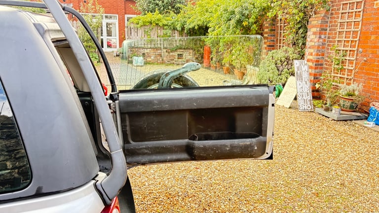 LANDROVER FREELANDER, TD4 SPORT SILVER, 2005, Manual, 1951 (cc),3 doors - Image 8