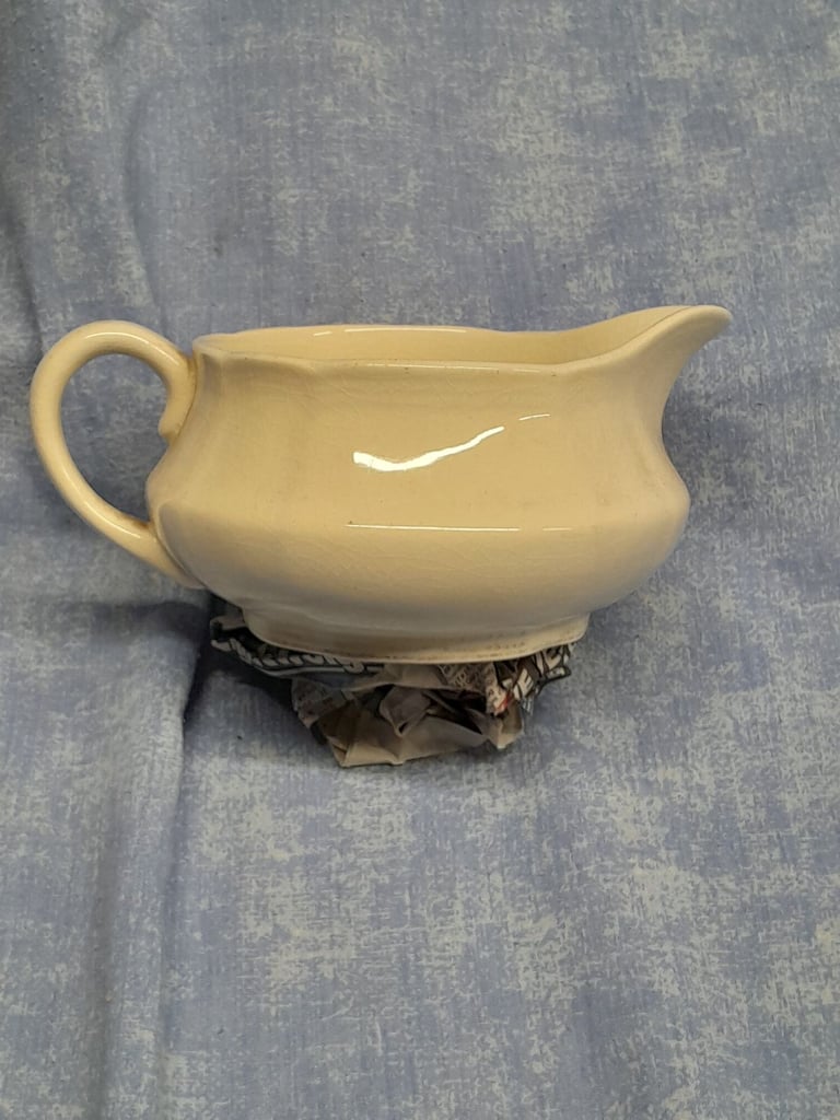 Antique vintage Alfred Meakin gravy boat