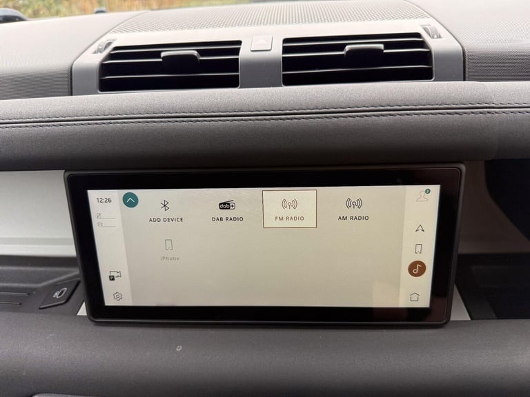  Land Rover Defender 90 3.0 D250 MHEV Hard Top SUV Auto 4WD SWB Euro 6 (s/s) 3dr Diesel Automatic