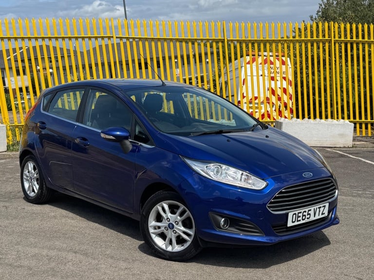 image for 2016 Ford Fiesta 1.25 Zetec Euro 6 5dr HATCHBACK Petrol Manual