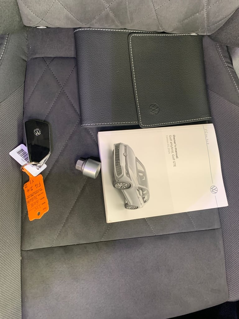 2024 Volkswagen Golf 1.4 TSI eHybrid Style 5dr DSG HATCHBACK PETROL/ELECTRIC Automatic