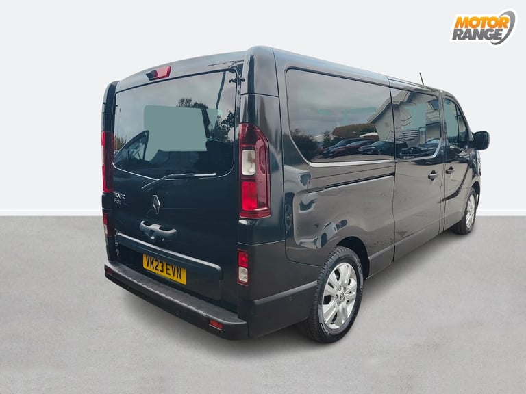 2023 Renault Trafic LL30 ENERGY dCi 170 Sport Nav 9 Seater EDC Minibus DIESEL Automatic
