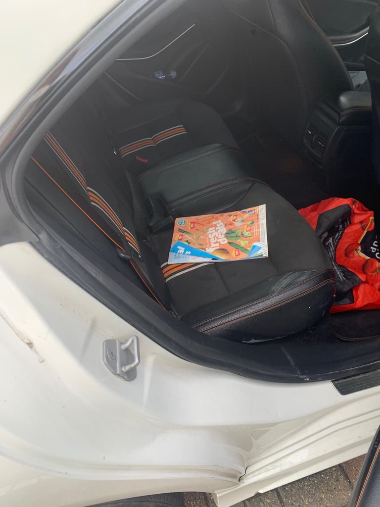 Mercedes-Benz, CLA, Saloon, 2015, Semi-Auto, 2143 (cc), 4 doors