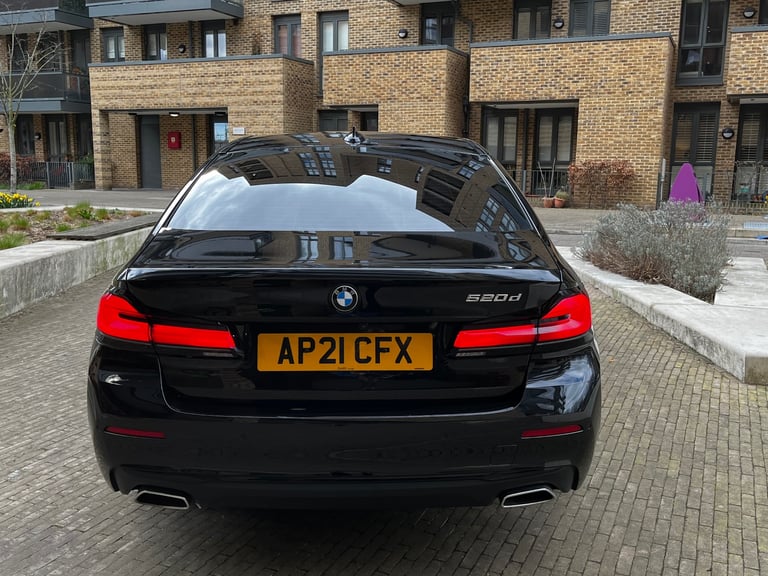 2021 BMW 5 Series 2.0 520d MHT SE Saloon 