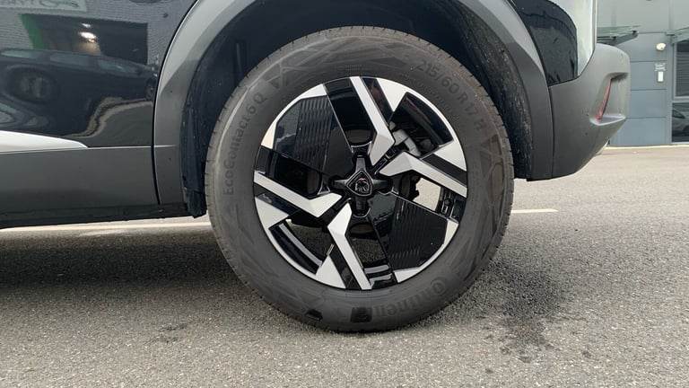 2025 Peugeot 2008 1.2 HYBRID GT SUV 5dr Petrol Hybrid e-DSC6 Euro 6 (s/s) (136 ps) SUV Hybrid Aut...