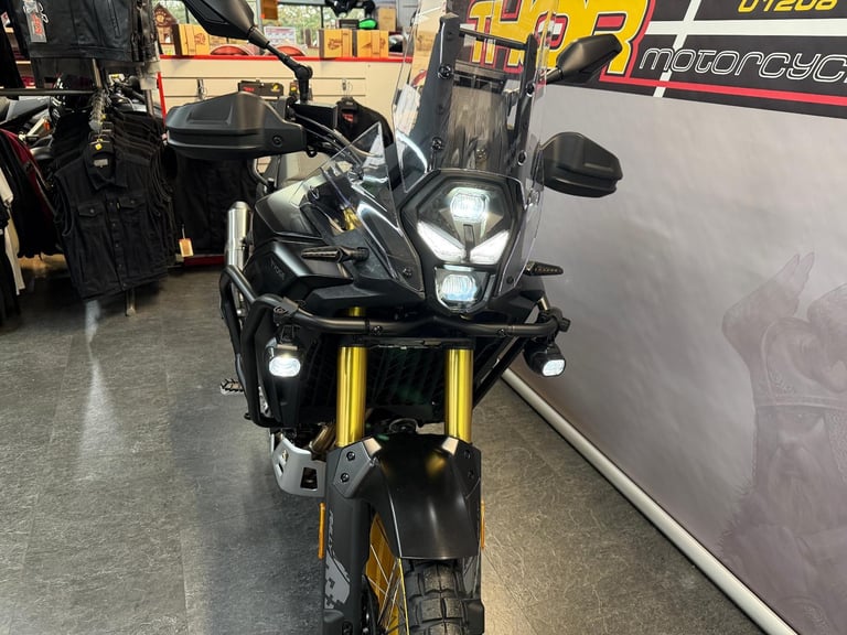 VOGE DS800X RALLY BRAND NEW 2026 MODEL FULL TOP SPEC 3 COLOURWAYS AWESOME £6999