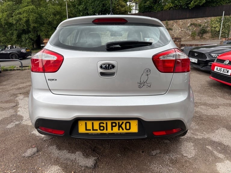 Kia Venga 1.4 3 5dr -  FSH - AIR CON - ALLOYS - Petrol