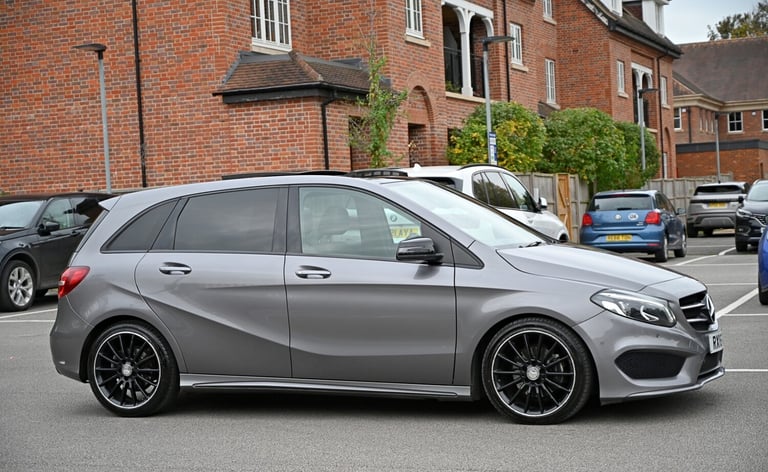 MERCEDES-BENZ B200 AMG LINE [PREMIUM] 2.1 CDI DIESEL AUTO 5DR MPV 2016 [16] GREY