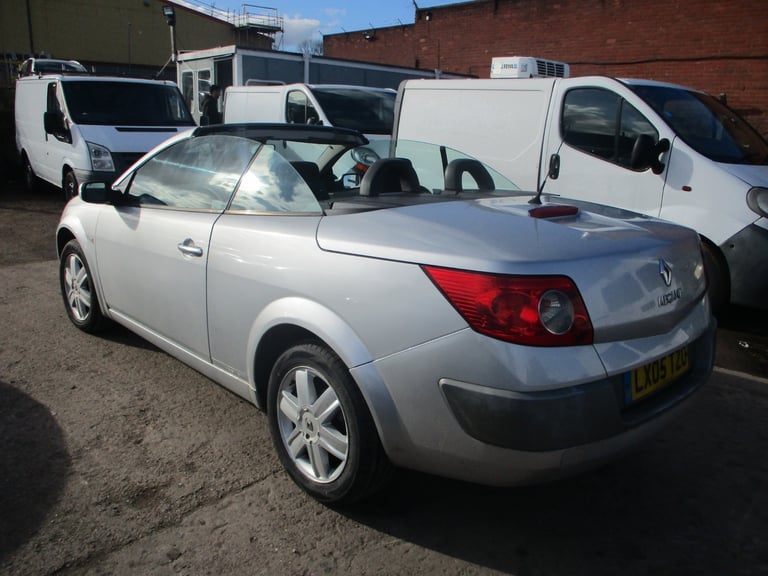 RENAULT MEGANE DYNAMIQUE  1.9 DIESEL CONVERTIBLE