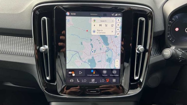 2025 Volvo EX40 185kW Extended Range Ultra 78kWh 5dr Auto Estate Electric Automatic