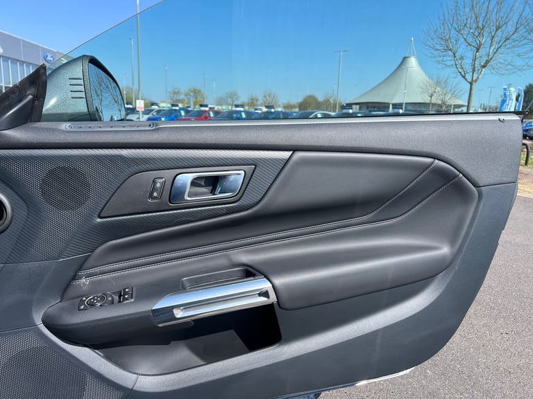 2025 Ford Mustang Fastback GT 5.0 V8 Auto Coupe Petrol Automatic