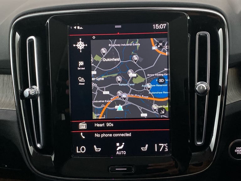 2020 Volvo XC40 2.0 B4P Inscription Pro 5dr Auto Crossover/SUV PETROL Automatic