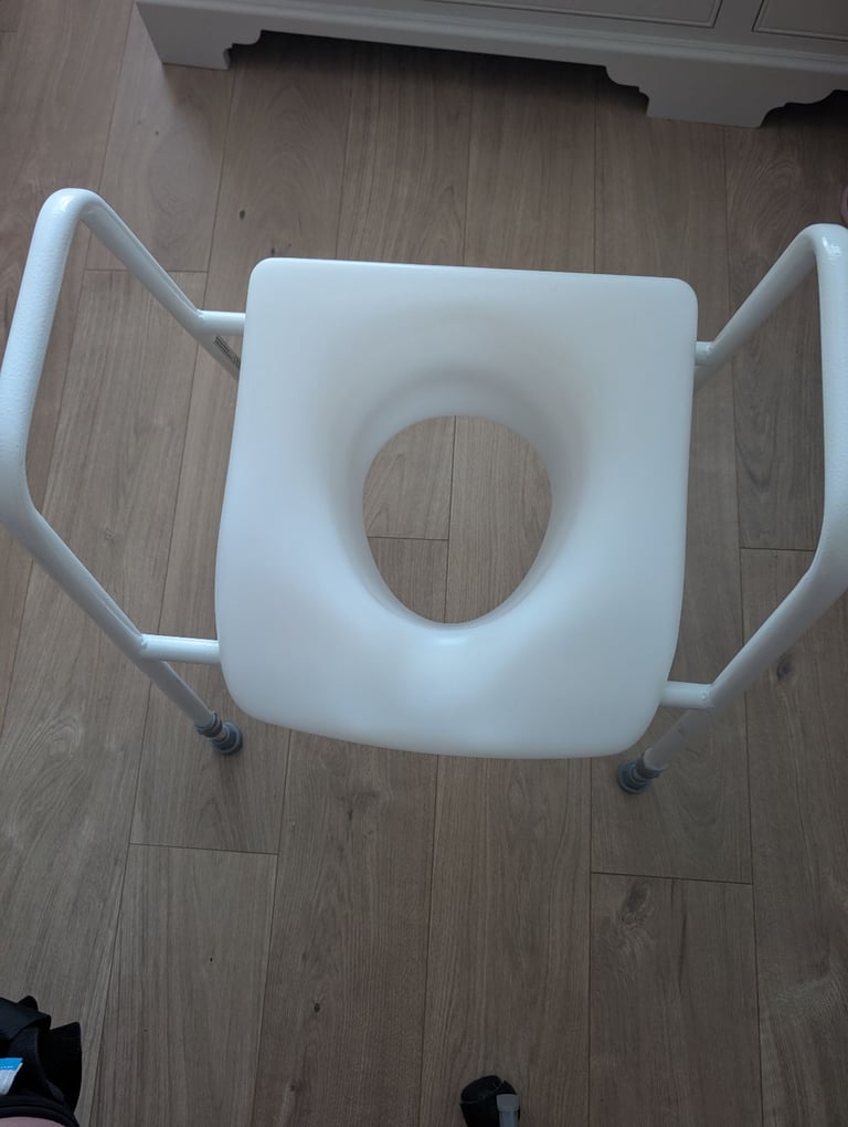 image for Toilet frame / seat 