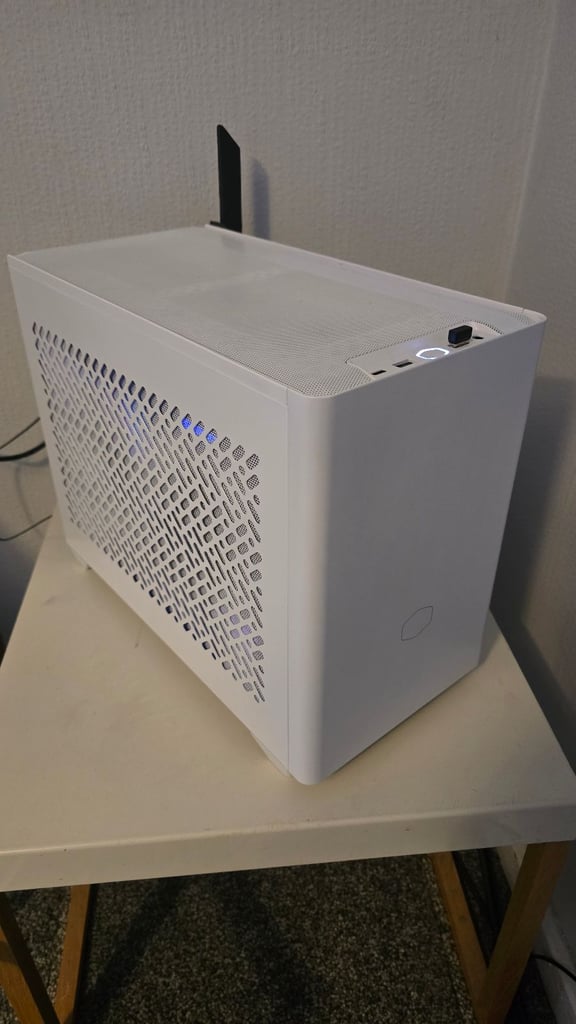 Gaming PC - Small Form Factor - 7900XT GPU - 7700X CPU