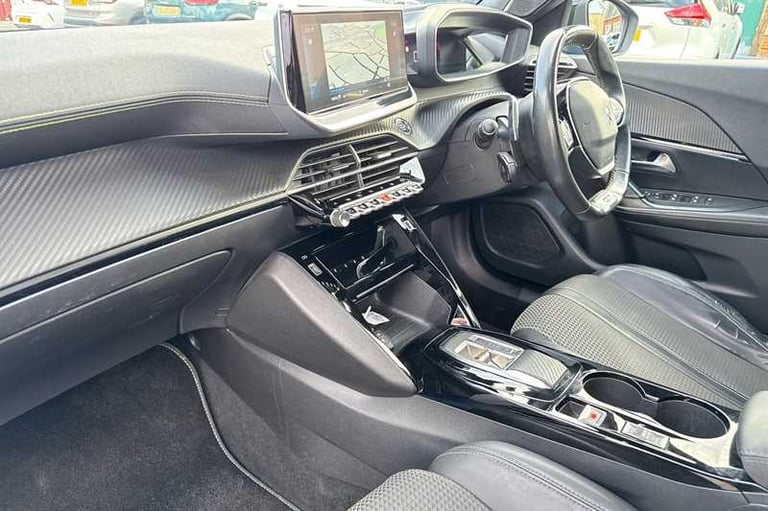 2022 Peugeot 2008 1.2 PureTech GT SUV 5dr Petrol EAT Euro 6 (s/s) (130 ps) SUV Petrol Automatic