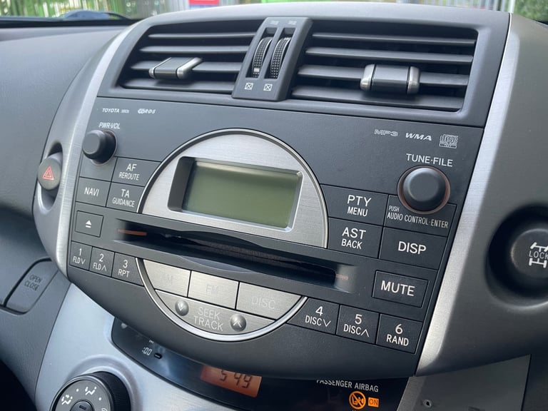 2006 Toyota RAV4 2.0 VVT-i XT3 5dr ESTATE Petrol Manual