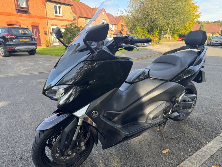 YAMAHA XP TMAX 530cc ABS BLACK NOT NMAX HPI CLEAR 