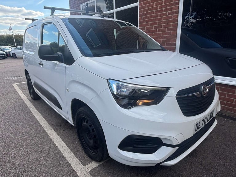 2021 Vauxhall Combo 1.5 Combo 2000 Sportive S/S Panel Van Diesel Manual