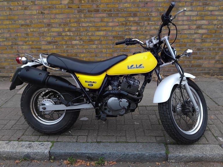 image for SUZUKI RV 125 VAN VAN YELLOW 2003 RV-125 