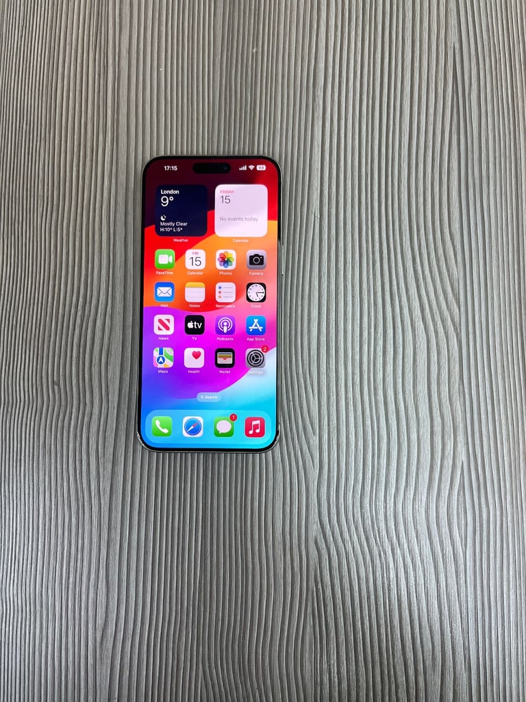 Apple iPhone 15 Pro Max 256GB Unlocked in Excellent Condition