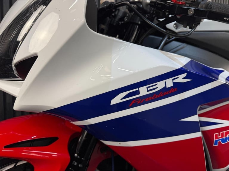 2014 Honda CBR1000RR Fireblade 1000