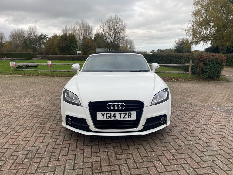 Audi, TT, Convertible, 2014, Manual, 1798 (cc), 2 doors