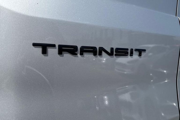 2024 Ford Transit 350 Leader AUTO L3 H2 LWB Medium Roof FWD 2.0 EcoBlue 165ps, AIR CON Automa Pan...
