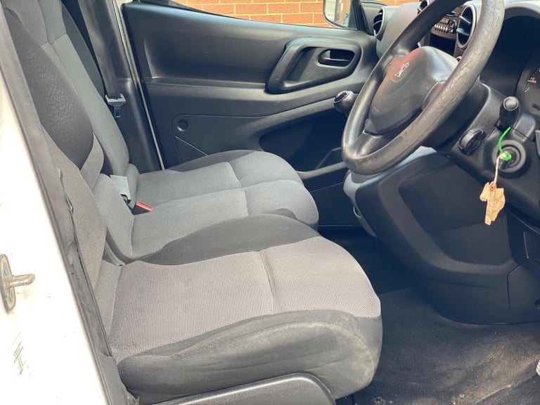 2017 Peugeot Partner 1.6 BlueHDi 651 SE L1 5dr PANEL VAN Diesel Manual