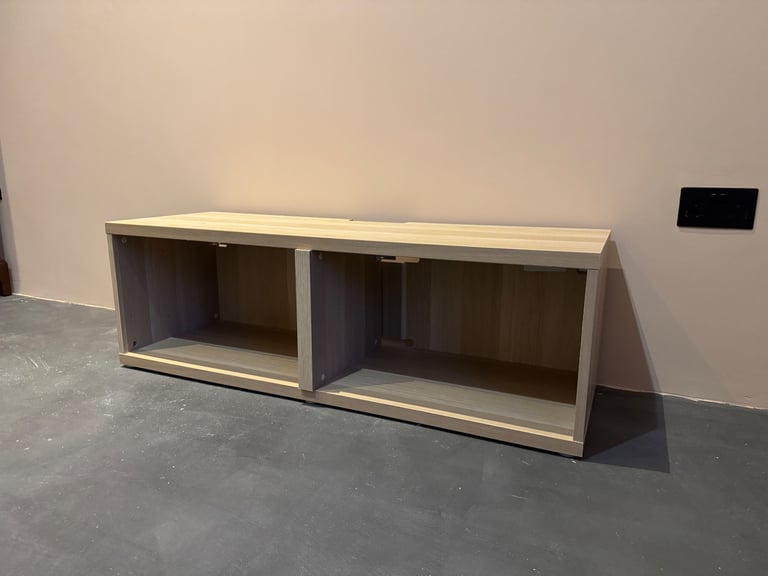IKEA BÄSTÅ TV Bench – Light Beige – 120x40x38cm – Excellent Condition, Nearly New