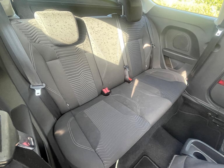 2014 Ford Fiesta 1.25 Zetec Euro 5 3dr HATCHBACK Petrol Manual