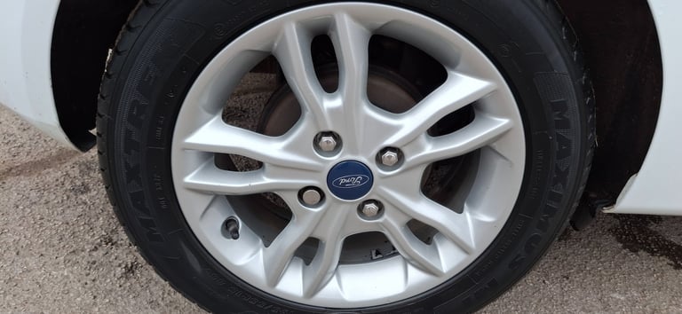 2017 Ford Fiesta 1.0 EcoBoost Zetec 5dr HATCHBACK Petrol Manual