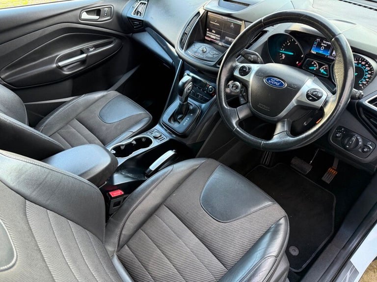 Ford Kuga TITANIUM TDCI