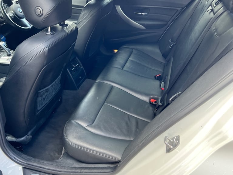 BMW 3 SERIES 320d M Sport 4dr Step Auto [Business Media]