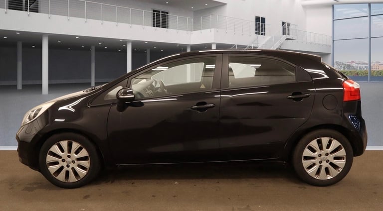 2012 Kia Rio 1.4 2 5dr Auto HATCHBACK Petrol Automatic