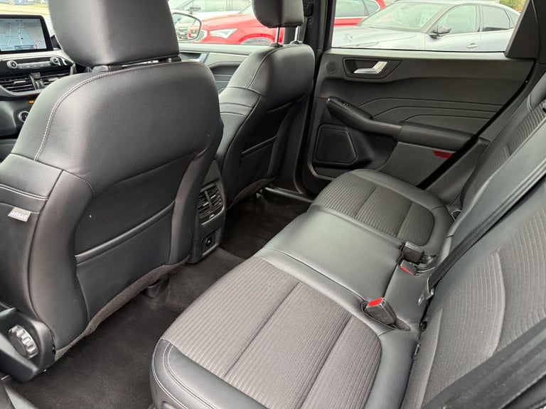 2023 Ford Kuga 1.5 EcoBoost 150 Titanium Edition 5dr HATCHBACK PETROL Manual