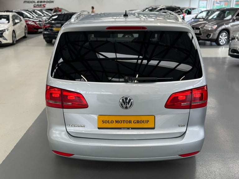 2012 Volkswagen Touran 1.6 TDI 105 SE 5dr DSG MPV Diesel Automatic
