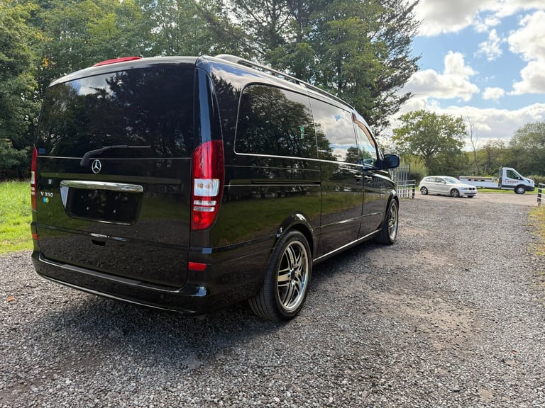 FRESH IMPORT 2011 MERCEDES-BENZ V350 AMBIENTE VIANO LONG WHEEL BASE 3.5 V6 AUTO